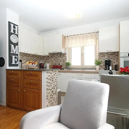 Holiday home Fuer 4 Personen Ca 50 Qm In Vinkuran, Istrien Istrische Riviera Vinkuran