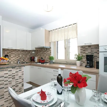 Holiday home Fuer 4 Personen Ca 50 Qm In Vinkuran, Istrien Istrische Riviera *